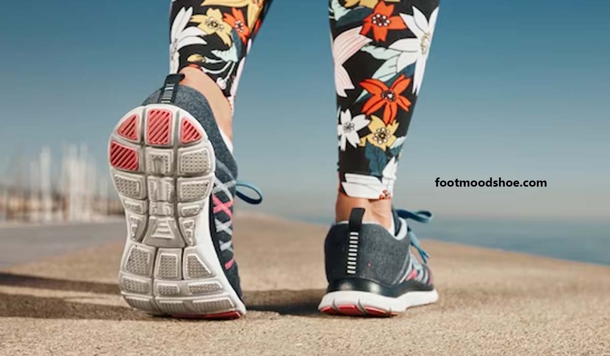Protecting Your Feet and Boosting Performance with Running Footwear
